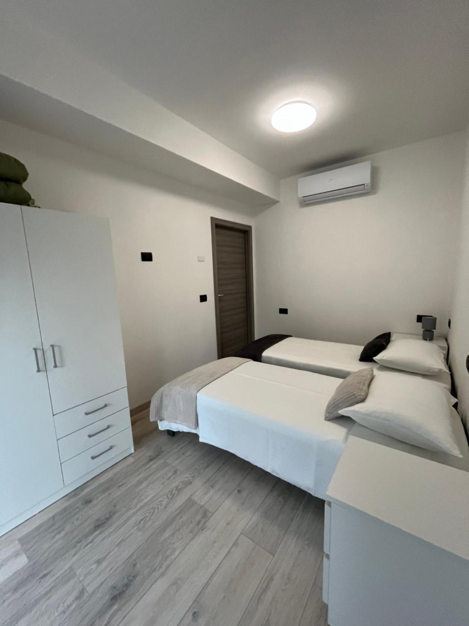 Casa Vacanze Lucia Tirano Eksteriør billede