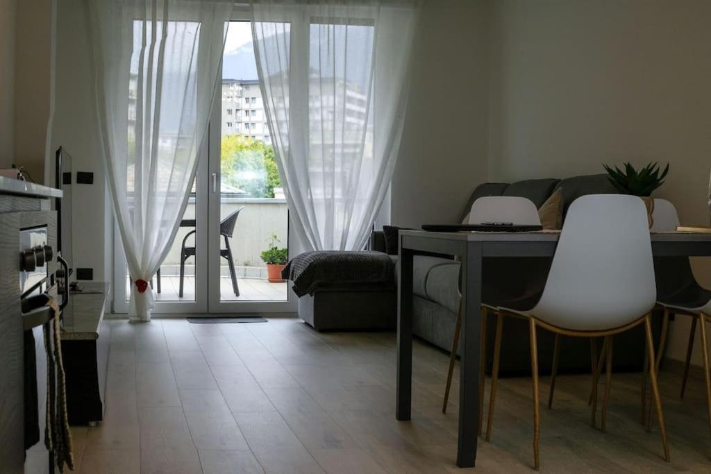Casa Vacanze Lucia Tirano Eksteriør billede